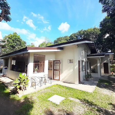 Ese House Hotel Dumaguete City Екстериор снимка