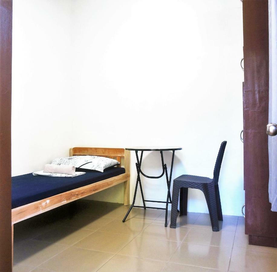 Ese House Hotel Dumaguete City Екстериор снимка